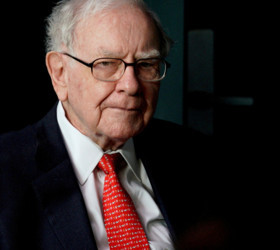 Berkshire Hathaway’in nakit birikimi rekor kırdı