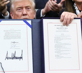 ABD’de tarihi kapanma sona erdi: Trump geçici bütçeyi imzaladı