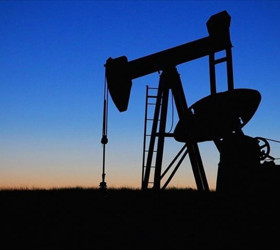 "Rus petrolünde indirim zamanla azalacak"