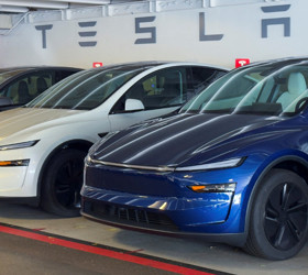 Tesla'nın ucuz Model Y'si Türkiye'ye adım attı: Fiyatı belli oldu