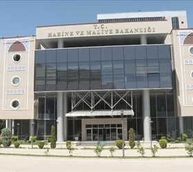 Gelecek 3 aylık döneme ilişkin iç borçlanma stratejisi açıklandı