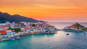 Yunanistan Türk turistlere yönelik ekspres vize uygulamasını uzattı