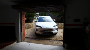 Çinli BYD, Avrupa’da Tesla’yı solladı: Satışlarını üç katına çıkardı