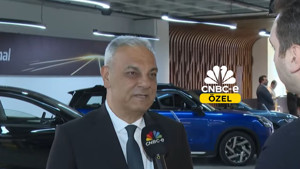 Toyota Türkiye CEO’su Bozkurt: Ülkeye gelen bazı otomobil modelleri yüzde 35 zamlanabilir