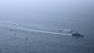 İran Hürmüz Boğazı'nda askeri tatbikat başlattı