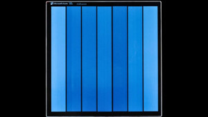 Microsoft’tan 10 bin yıllık veri depolama: Sıradan cam parçasına 2 milyon kitaplık veri