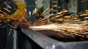 İmalat göstergesi 5 ayın en düşüğünde