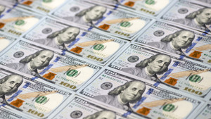 Cari açık 8 ayın zirvesinde