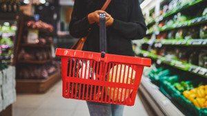 Tüketici güveni bir ay sonra yeniden yükseldi