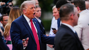 Trump’a seçmenden sert uyarı: Ekonomi alarm veriyor, onay oranı dip seviyede