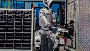 Güney Kore'de işçilerin "robot" isyanı: Greve başladılar