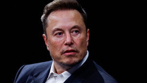 Elon Musk'tan medya dünyasında milyar dolarlık hamle: CNN'e ortak oldu