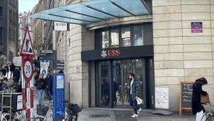 UBS, altın tahminini yükseltti