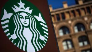 Starbucks beklentilerin altında kaldı: Karı yarı yarıya düştü