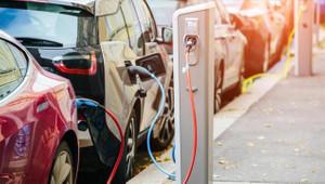 Elektrikli araçlar için hızlı şarj altyapısında ikinci destek çağrısı: 500 milyon TL’lik bütçeyle 536 ünite kurulacak