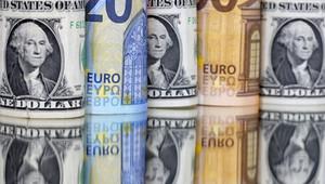 Dolar değer kaybetmeye devam ediyor: Son 3 yılın en düşüğünde