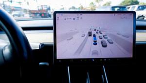 Arabanız yattığı yerden para kazanacak: Musk duyurdu, bütün Tesla'lar taksi olabilecek