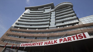 Delegelerin kararıyla CHP olağanüstü kurultaya gidiyor