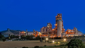 Akçansa'nın yüzde 39,72'si için teklif: Toplam 1,1 milyar dolar değerlerleme