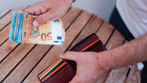 Asgari ücrette batı-doğu uçurumu büyüyor: 4 ülkede zam olmadı, Türkiye kaçıncı sırada?