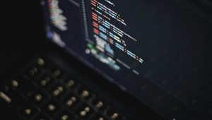 Fitch'ten siber saldırı uyarısı: "ABD'de risk yükseldi"