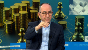 Vedat Akgiray: Steve Jobs da Bill Gates de ahmak değildi, borçla büyümedi