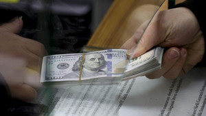 Yetkisiz döviz satıcılarına 719 bin ile 3,5 milyon lira arası para cezası