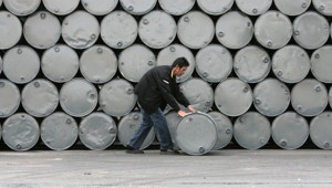 Goldman Sachs petrol fiyatı tahminini yükseltti
