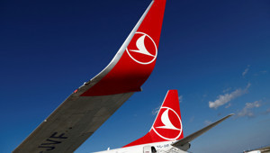 THY uçağında Katmandu’da panik: Lastikte çıkan yangın sonrası yolcular tahliye edildi