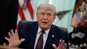 Trump'ın Hürmüz planı piyasaları vurdu: Petrol 80 doları aştı, altın geriledi