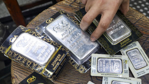 Gümüşte yön yukarı: 60 doları gördü