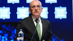 Bakan Şimşek'ten mazot fiyatları mesajı: Küresel şokun etkisi sınırlanıyor