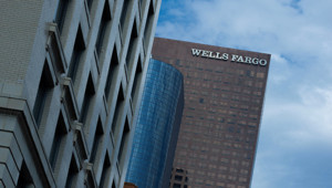 Wells Fargo'dan altın ve Fed tahmini: Hedefleri düşürdü, faiz artışı beklemeye başladı