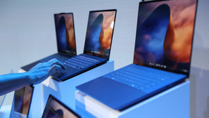 Microsoft, Apple'a meydan okudu: Bilgisayarlarda yapay zeka yarışı hızlandı