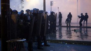 Protestoculara 10 bin euroya kadar ceza: Fransa'da tartışmalı tasarıya onay