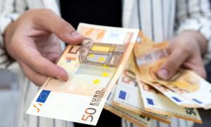 Birleşik Arap Emirlikleri Avrupa'ya milyarlar yağdırıyor