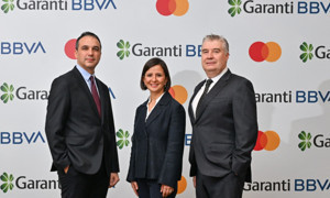 Garanti BBVA, Mastercard Teknolojisiyle Türkiye’de “bankacılık sektöründe ilk uçtan uca yapay zeka asistanlı e-ticaret” işlemini gerçekleştirdi