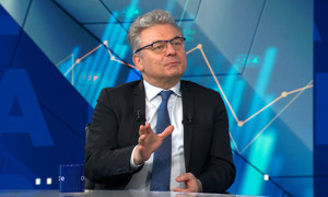 Borsa mı, faiz mi? 2026'nın en çok kazandıran yatırım aracı hangisi olacak?