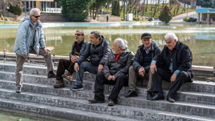 Yaşlılık sigortası için çalışmalar başladı: Prim ödeyen hak iddia edebilecek