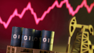 Enerji piyasaları tepetaklak: WTI fiyatı 4 yıl sonra Brent'in üzerine çıktı