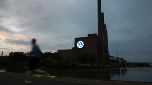 Volkswagen fabrikasında tarihi değişim: Otomobil üretimi sona eriyor, askeri projeler başlıyor
