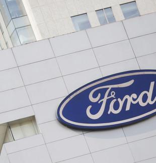 Trump'ın tarifeleri Ford'a pahalıya patlayacak: Mali beklentiler askıya alındı