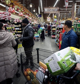 ABD'de tüketici güven endeksi martta aşağı yönlü revize edildi