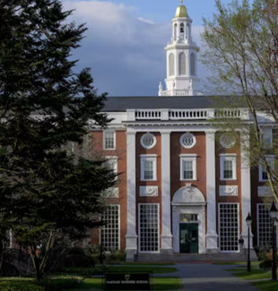 Harvard Üniversitesi'nden Bitcoin hamlesi: BlackRock ETF yatırımı üç katına çıktı