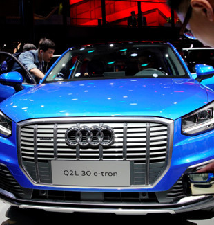 Otomotiv devinde güvenlik uyarısı: Yüz binlerce araç geri çağırıldı