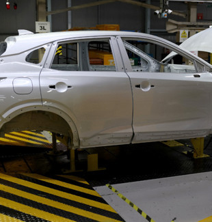 Volkswagen, 2030'a kadar 50 bin çalışanını işten çıkaracak