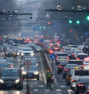 Çin’den otomotivde 'zararına satış' yasağı