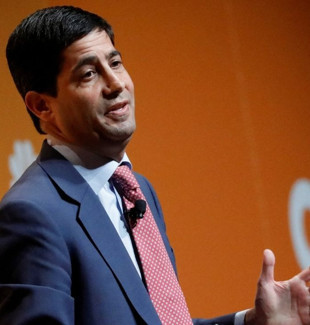 Fed'de Warsh başkanlığı için kritik hafta: Gözler salı gününe çevrildi