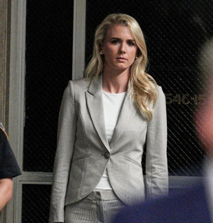 Trump’ın 'gölgesi' Natalie Harp: Bagaja bindirildiği ortaya çıktı!