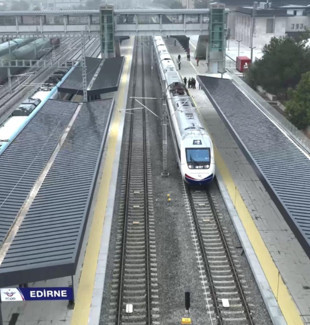 Yeni hızlı tren seferleri başladı! Süre 54 dakikaya düştü